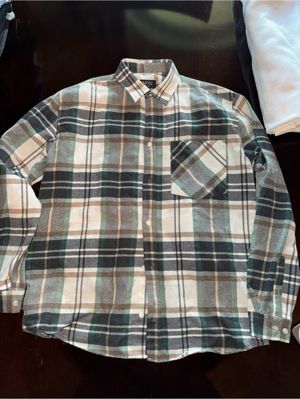 Boohoo Mens Green, Cream and Black Plaid Button-Down Shirt